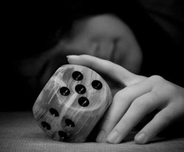 Почему в азартных играх все решает случай? 