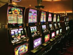 Когда появились игровые автоматы Вулкан на деньги? 