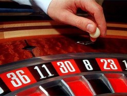 Как выиграть на рулетке 12 000 рублей всего за 2 минуты?